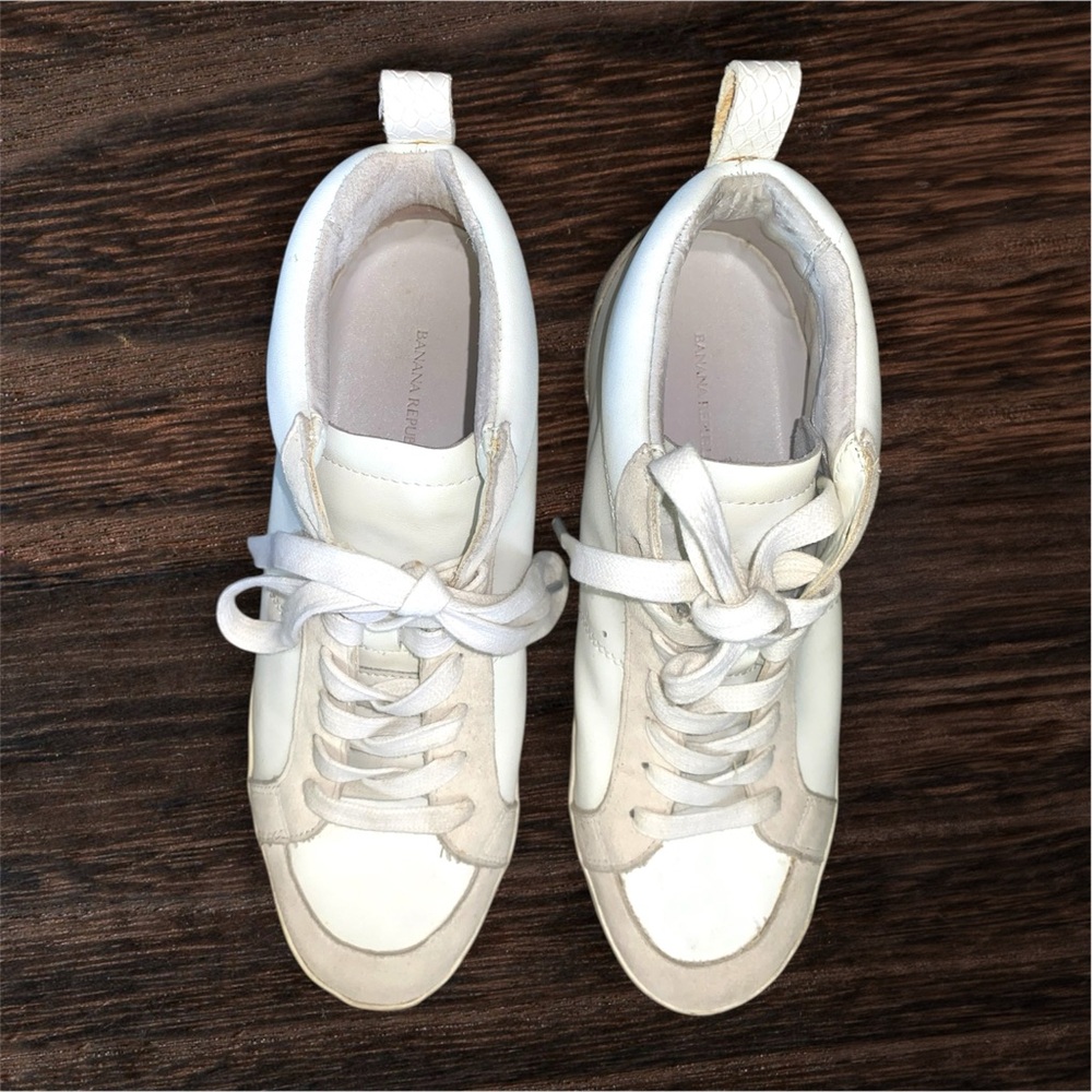Banana Republic Mid-Top Leather Sneaker White Sz 8
